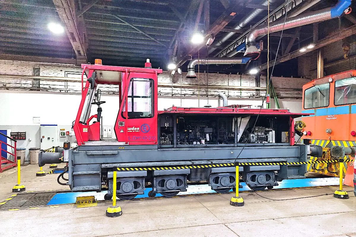 Translok DH 140-212 Seitenansicht in der Halle